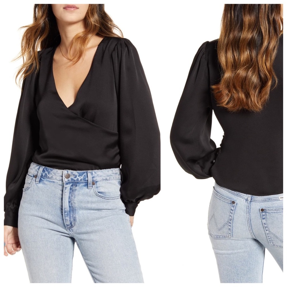 All in Favor Blouse Small NWT